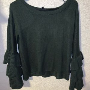 RUFFLE SLEEVE SWEATER